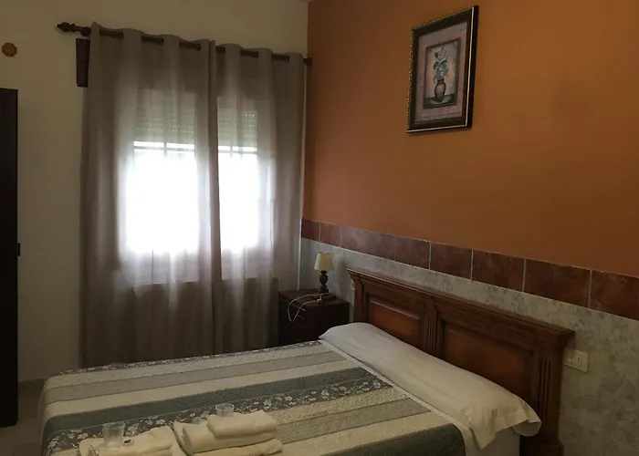 Konukevi Hostal O Labrador