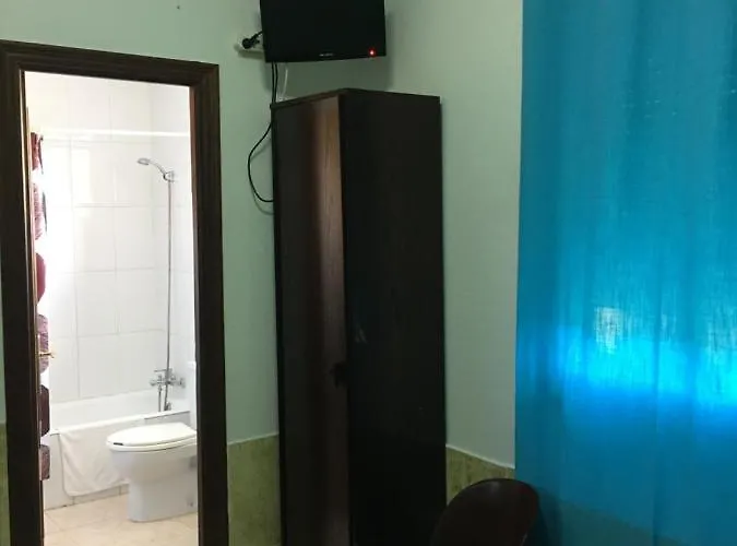 Konukevi Hostal O Labrador O Hospital