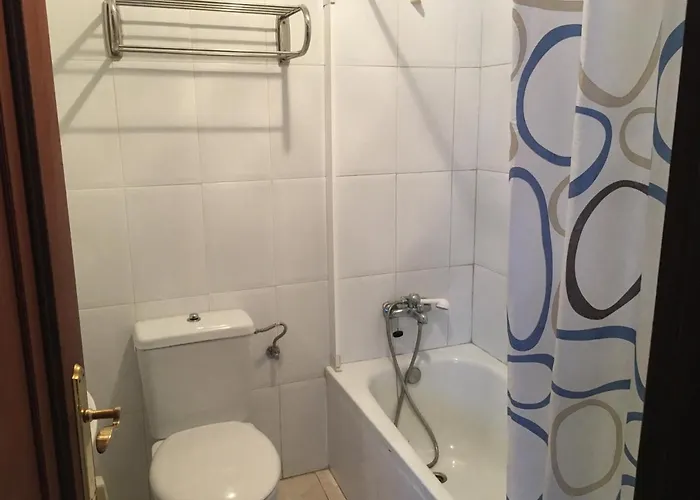 Konukevi Hostal O Labrador O Hospital