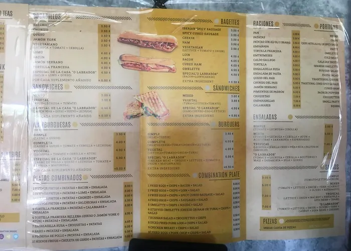 Hostal O Labrador بيت ضيافة